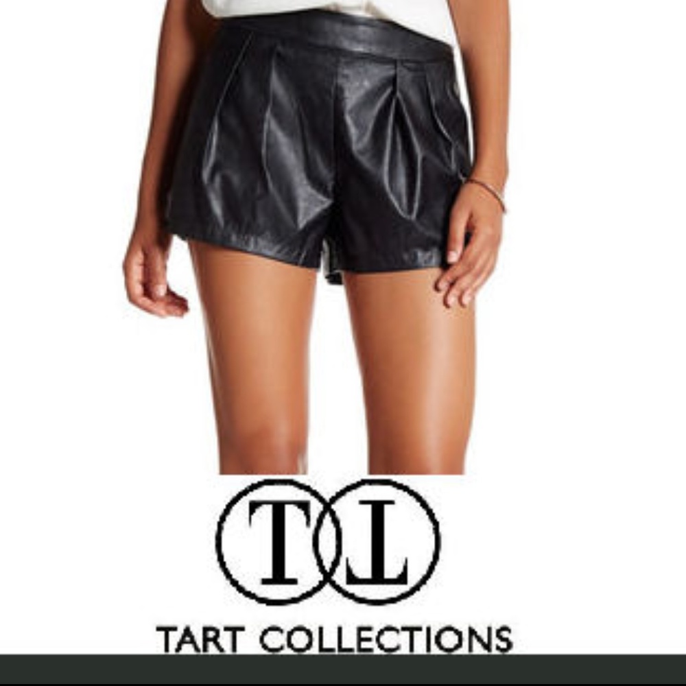 NWT Tart Collection Vegan Leather Shorts Black S M